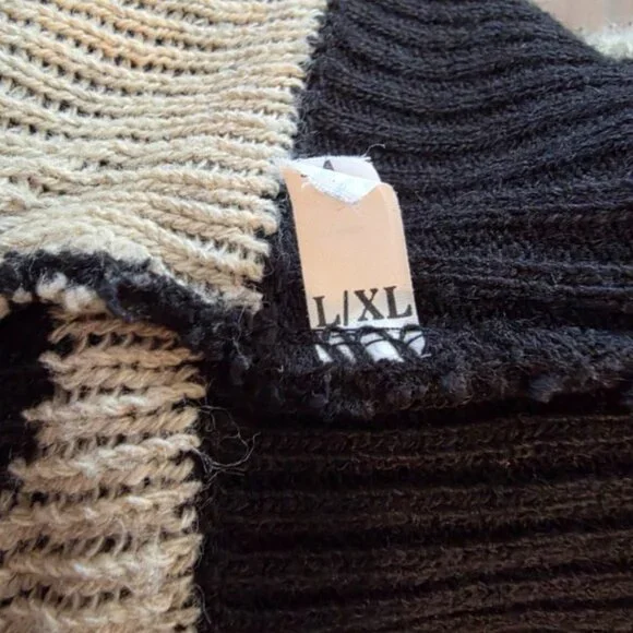 Infiniti Skull Knitted Black Cardigan Women's Size L/XL - Picture 5 of 5